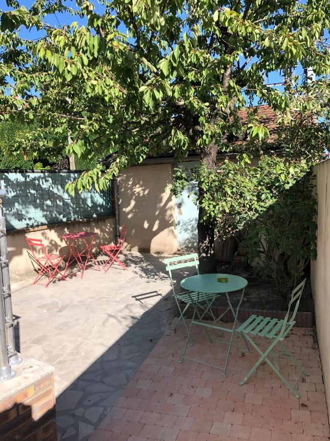 AlloAppartMeublé_L'émeraude Houilles Exterior foto